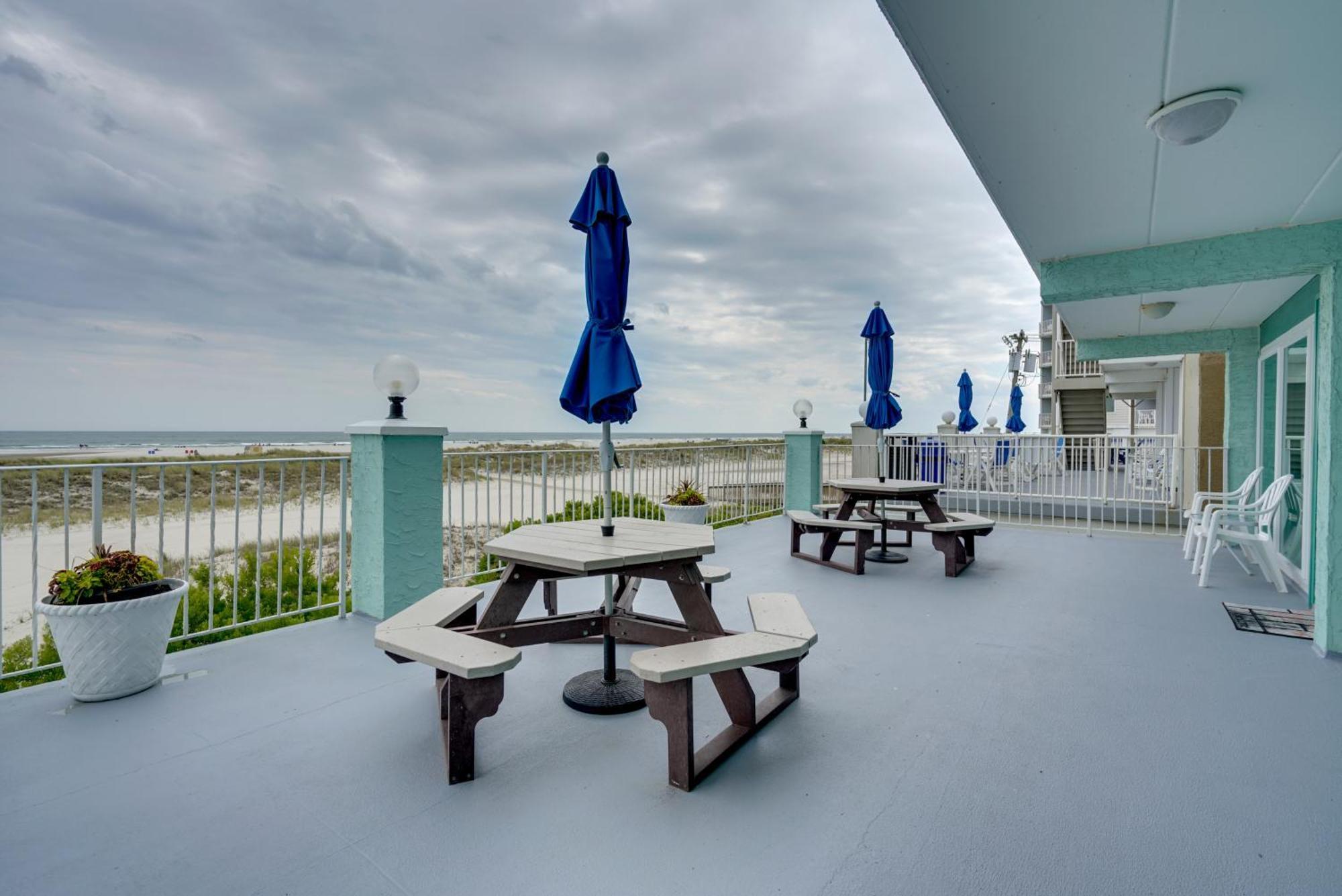 Cozy Oceanfront Condo With Pool And Beach Access! Wildwood Crest Eksteriør bilde