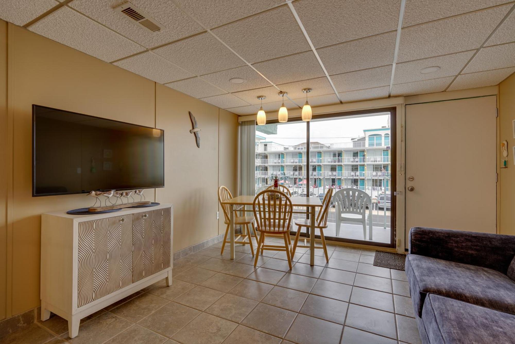 Cozy Oceanfront Condo With Pool And Beach Access! Wildwood Crest Eksteriør bilde